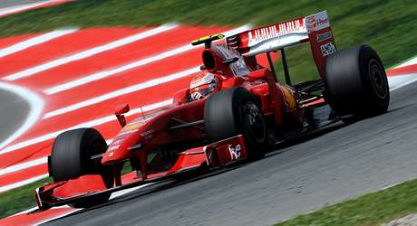 Ferrari rechute 519263-4324611-460-250