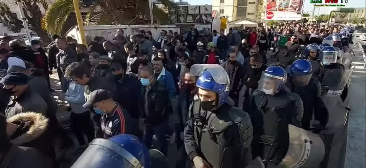 Tizi Ouzou : Les travailleurs de l’Eniem marchent à nouveau