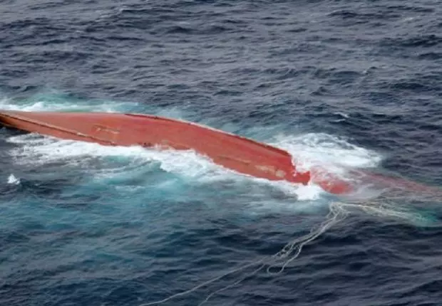 Alger : 3 marins disparus lors d’un naufrage d’un sardinier