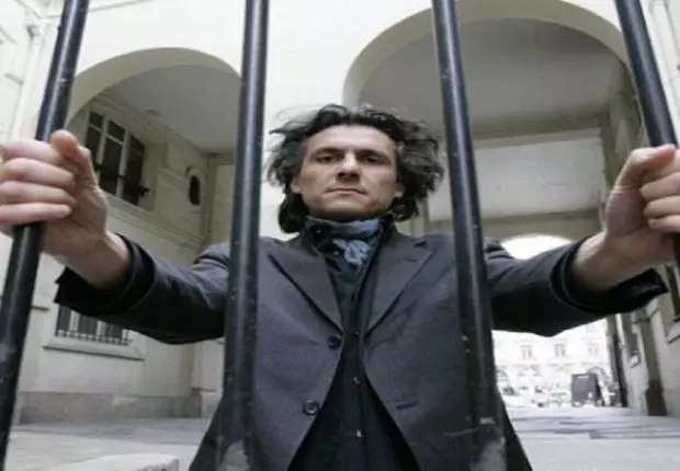 Rachid Nekkaz transféré vers une autre prison