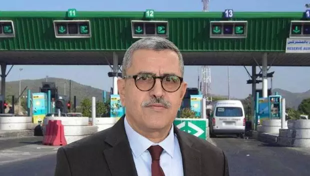 Autoroute : Djerad demande la mise en service des stations de péage avant la fin 2021