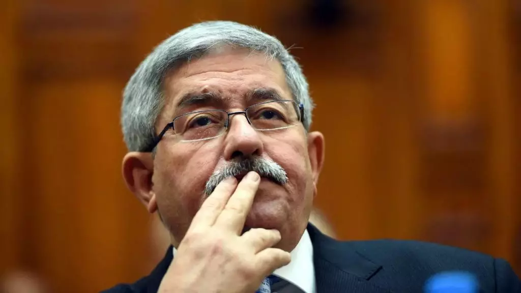 Bendaoud : « Ouyahia était l’homme des sales besognes »
