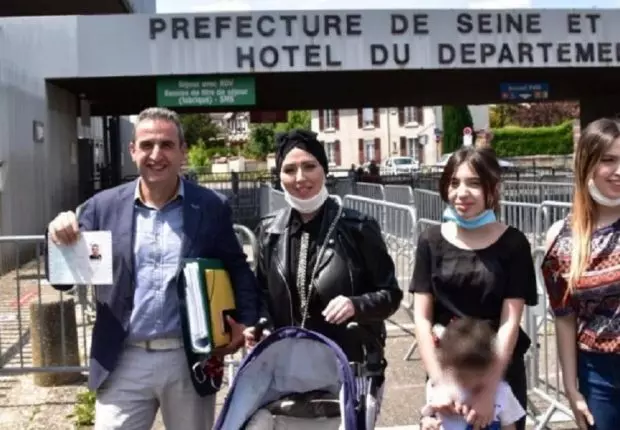 France : Deux sans-papiers algériens régularisés pour « Héroïsme »