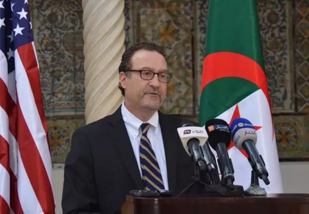 Schenker s’exprime sur l’affaire base militaire au Sahara occidentale