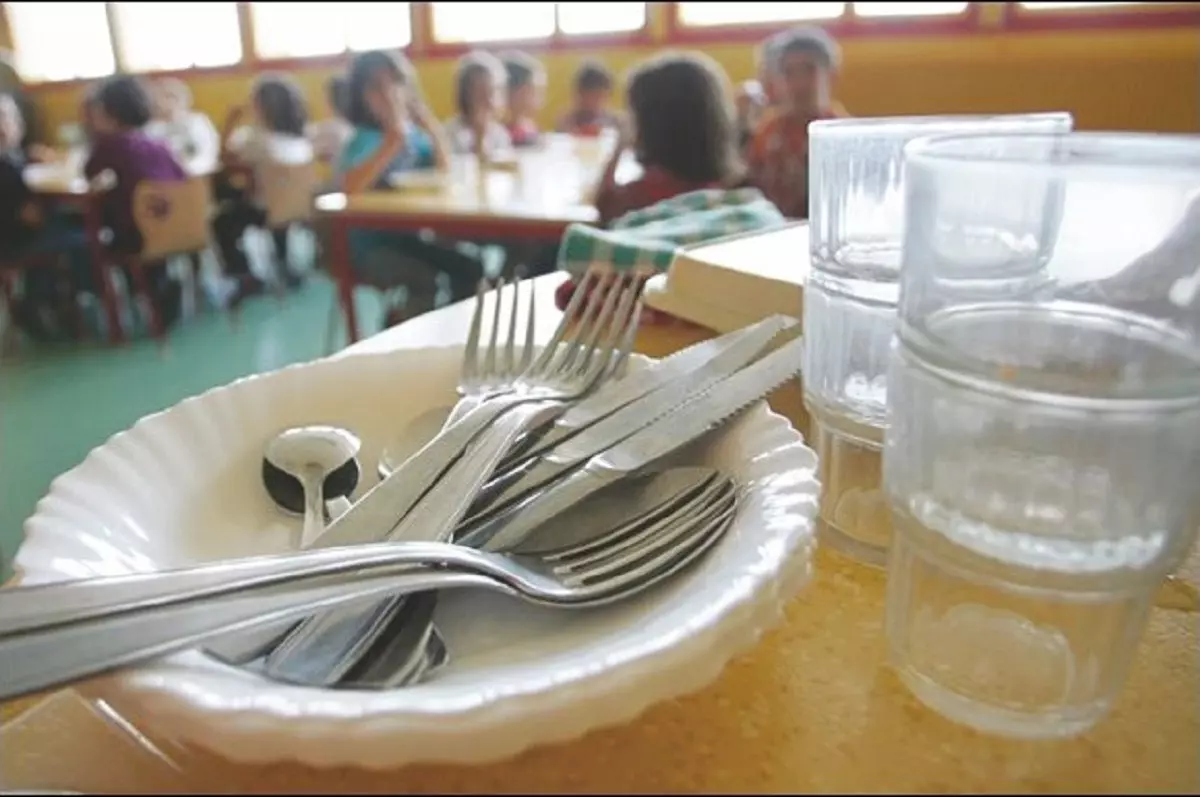 Cantines scolaires : mouton offert à Sétif, repas froids à Relizane