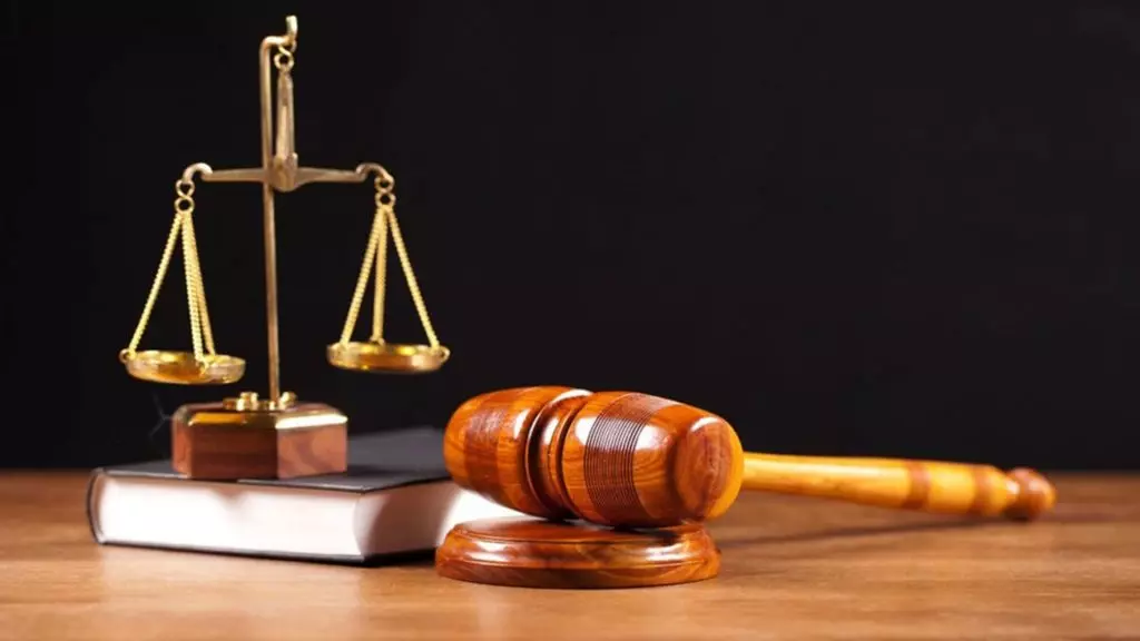 Mastaganem : Lourde peine requise contre un Chef de daïra corrompu