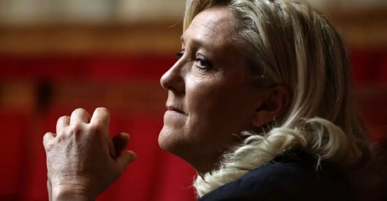 France : Marine Le Pen s’attaque encore au Hijab
