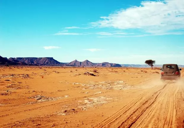 Adrar : Sept personnes et leur voiture disparues en plein désert
