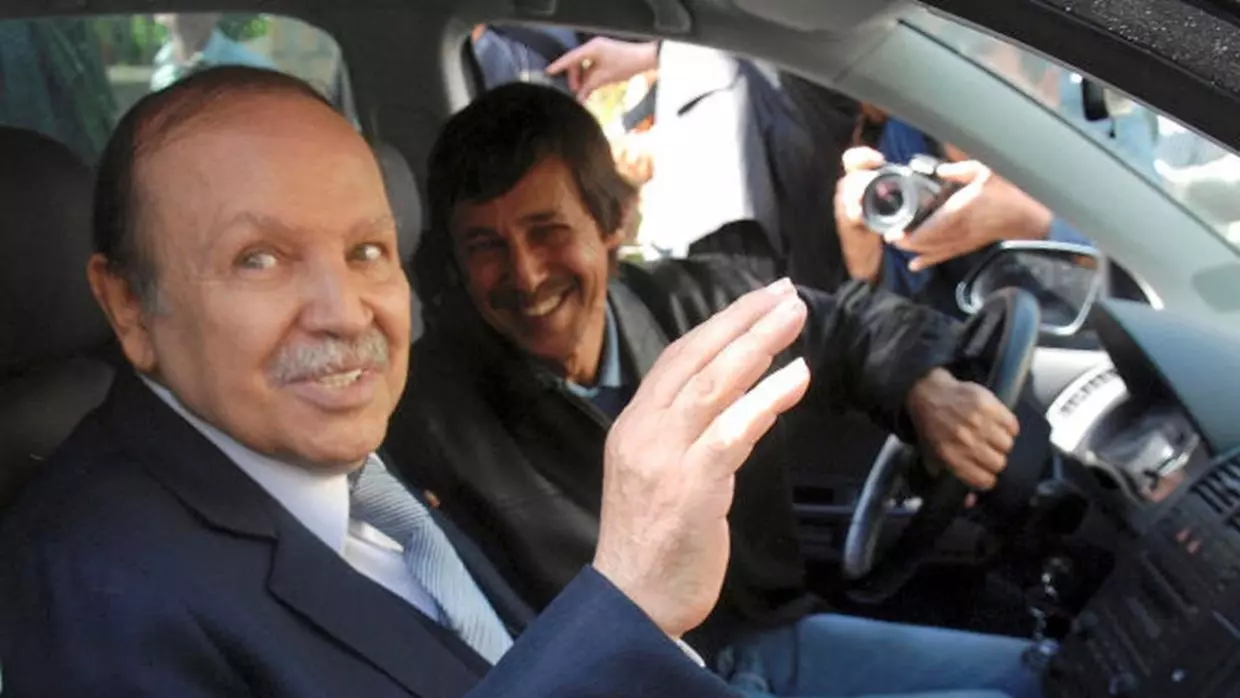 Saïd Bouteflika affirme que son « frère est en résidence surveillée »