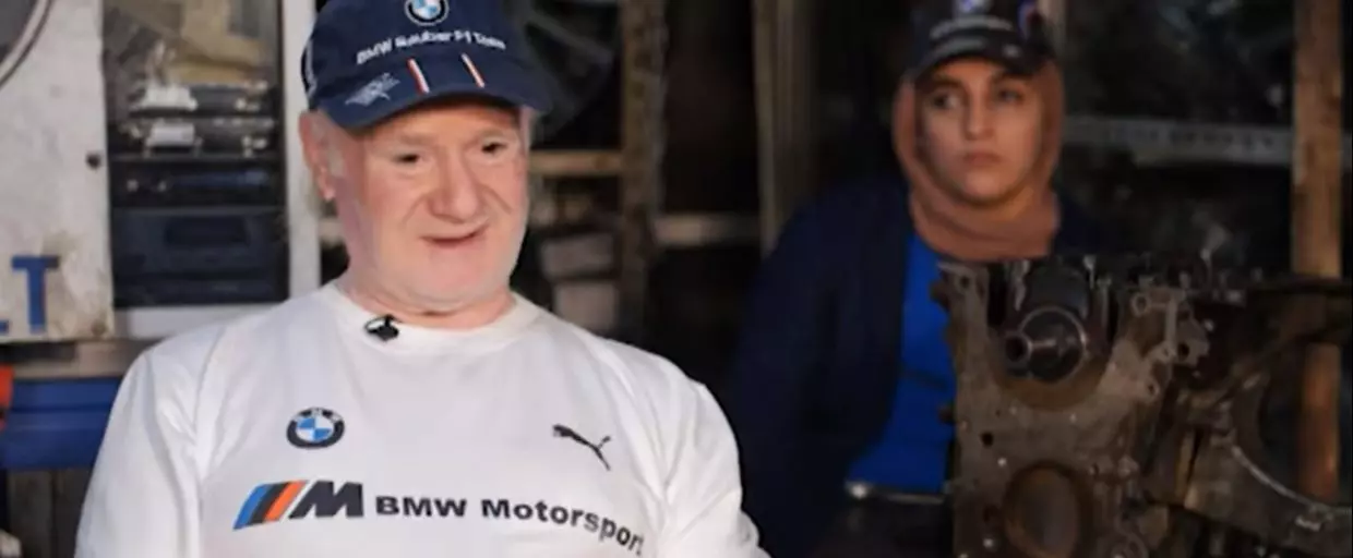 30 ans d&rsquo;écart avec sa femme, un senior s&rsquo;en prends aux jeunes