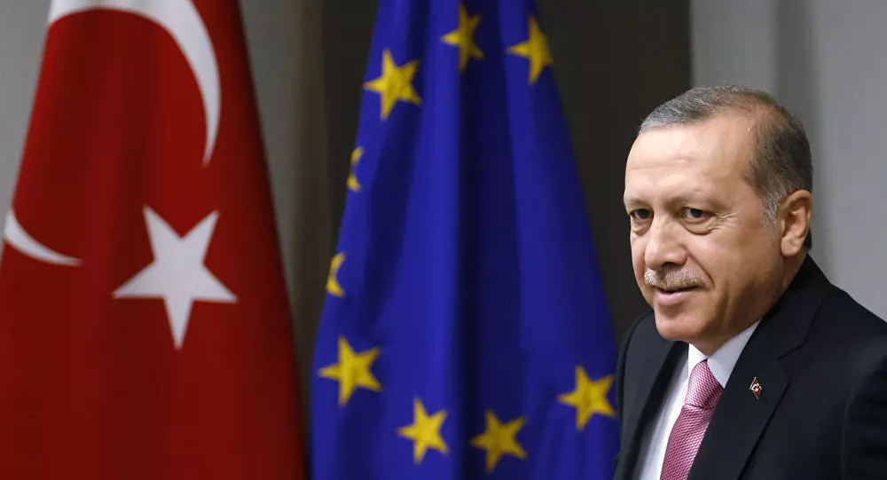 Erdogan prêt à « remettre sur les rails » les relations avec l’UE