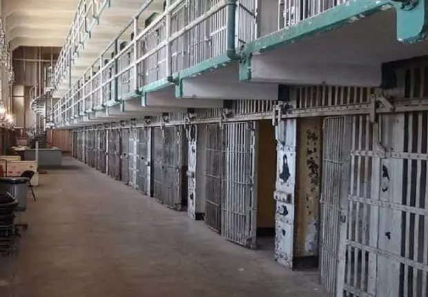 Bordj Bou-Arréridj : 12 détenus du Hirak en grève de la faim