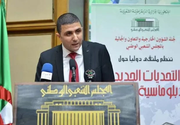 Rapatriement : Belmedah revient sur « la souffrance des Algériens »