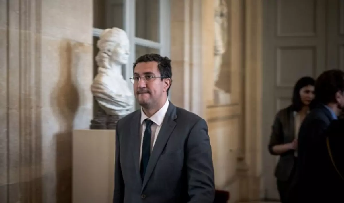 Visas pour les algériens : Ce que propose un député français