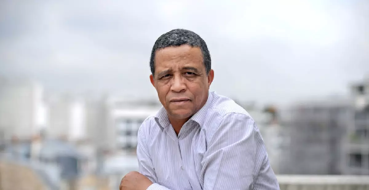 Pour Yasmina Khadra, « l’Algérie mérite un meilleur sort »