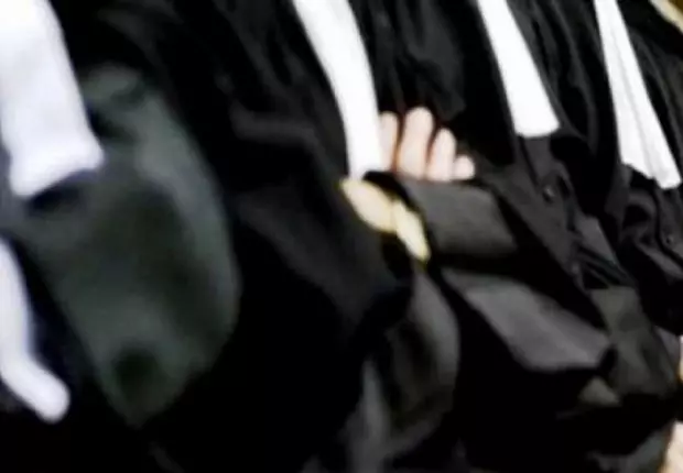 Alger : une jeune avocate violemment agressée par ses frères