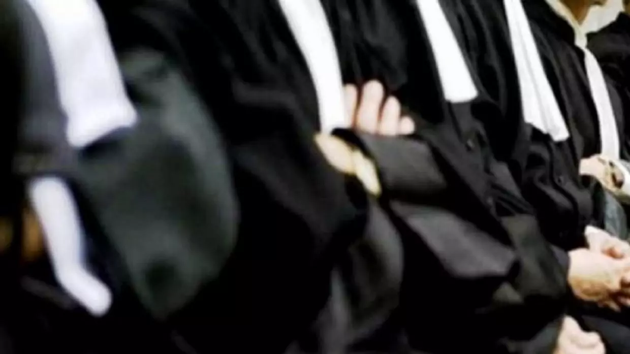 Alger : une jeune avocate violemment agressée par ses frères