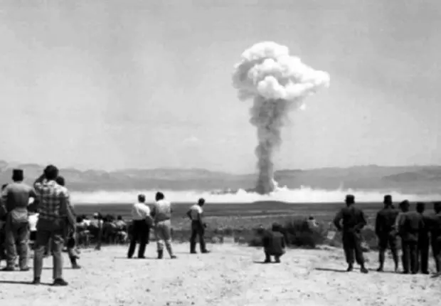 Algérie-France : Commémoration des essais nucléaires de Reggane