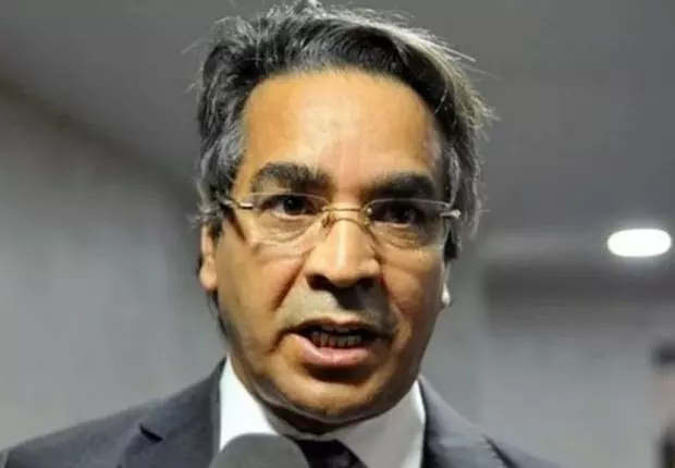 Justice : L’ex-SG du FLN Mohamed Djemai acquitté