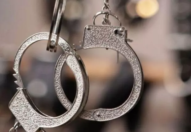 Médéa : une fausse conseillère à la présidence derrière les barreaux