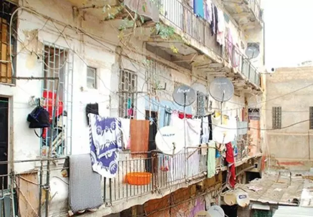 Vents violents : des familles fuient leurs maisons à Blida