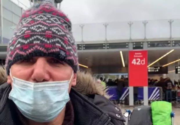 Vidéo. Un Algérien bloqué à l’aéroport en France depuis cinq jours