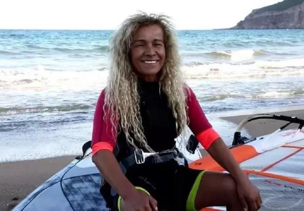 Surfeuse disparue à Jijel: Le corps retrouvé n’est pas celui de Bakhta