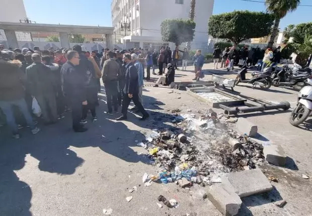 Les sinistrés du séisme de Béjaïa montent au créneau