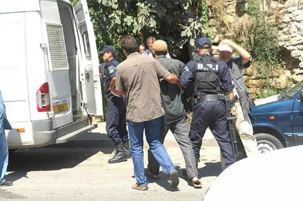 Sorcellerie et extorsion de fonds : un faux « Raqi » arrêté à Mostaganem