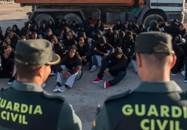 Espagne : 8 Harragas Algériens arrêtés, la police espagnole dépassée