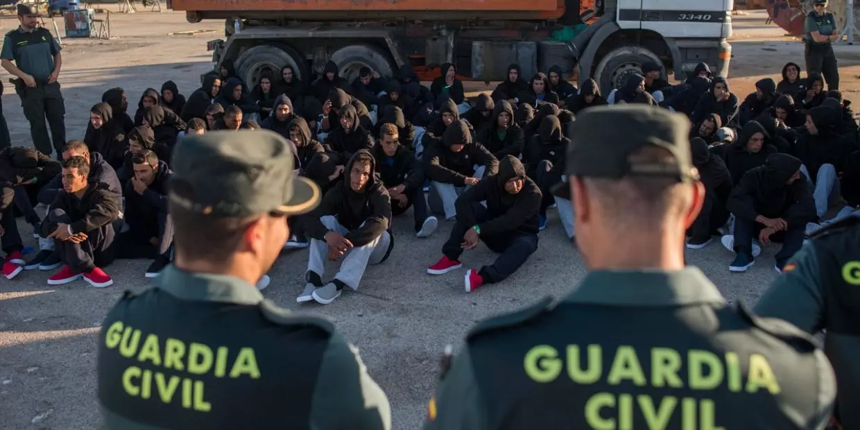 Espagne : 8 Harragas Algériens arrêtés, la police espagnole dépassée
