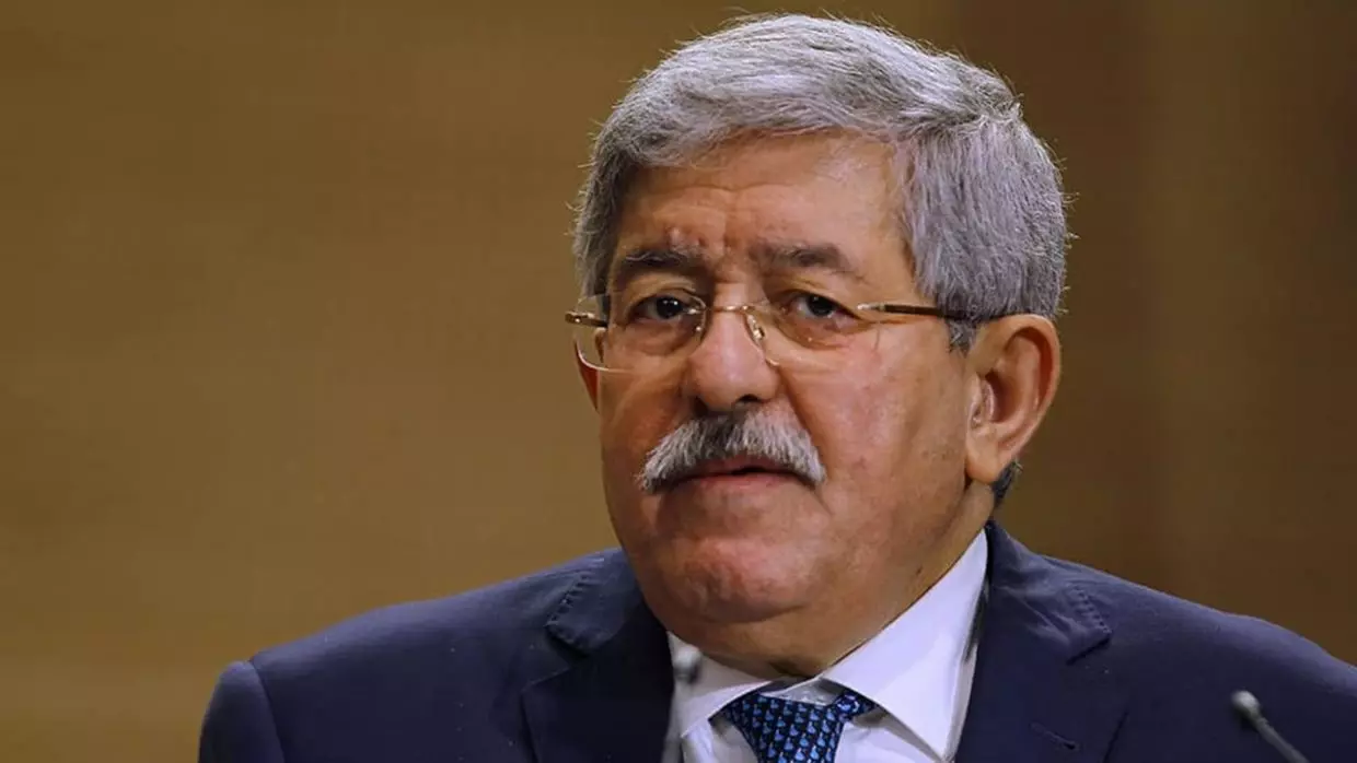 Affaire du groupe « Benamor » : Ouyahia fait de graves révélations