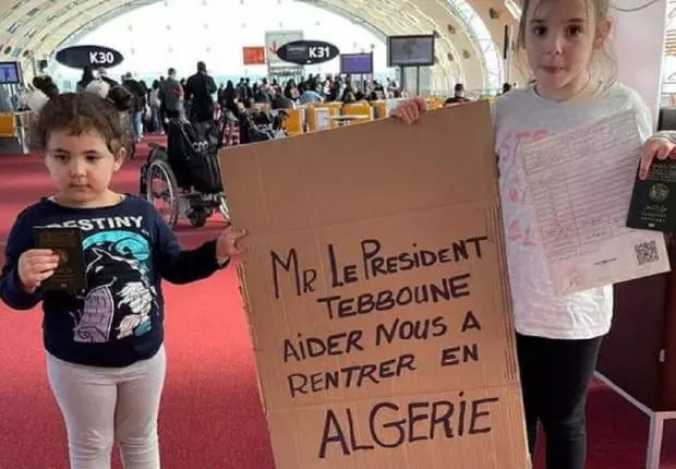 Algériens bloqués à Roissy : entre promesses et désenchantement