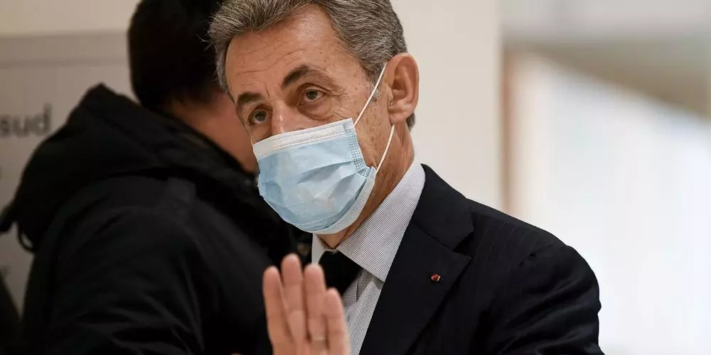 L’ex-président Français Sarkozy condamné à de la prison ferme