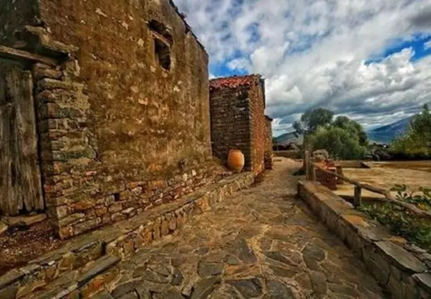 Tizi Ouzou : l’architecture Kabyle au cœur du débat