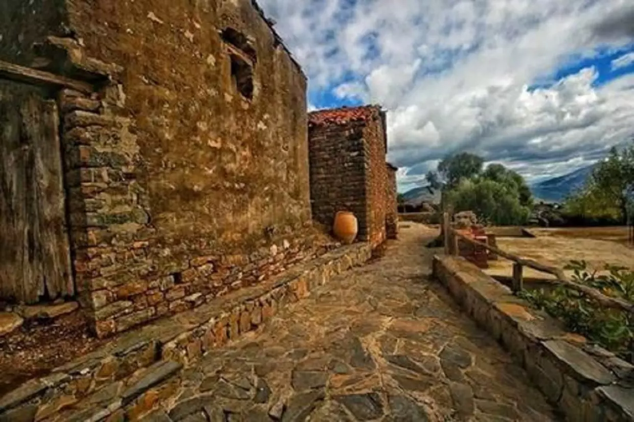 Tizi Ouzou : l’architecture Kabyle au cœur du débat