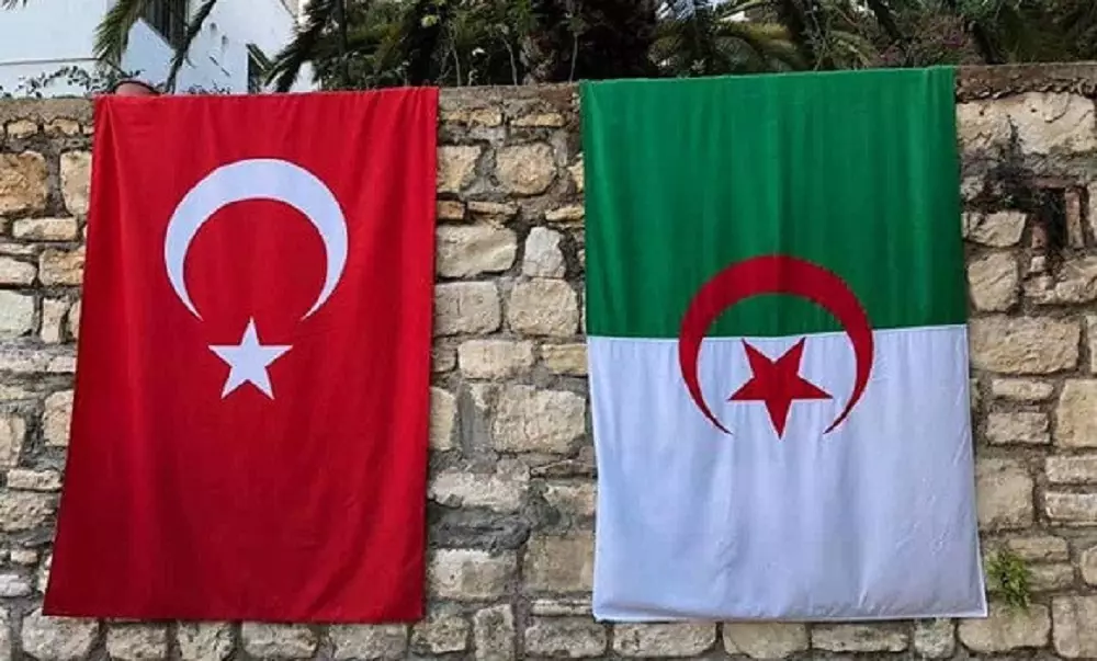1 an de frontières fermées : énième appel des algériens de Turquie