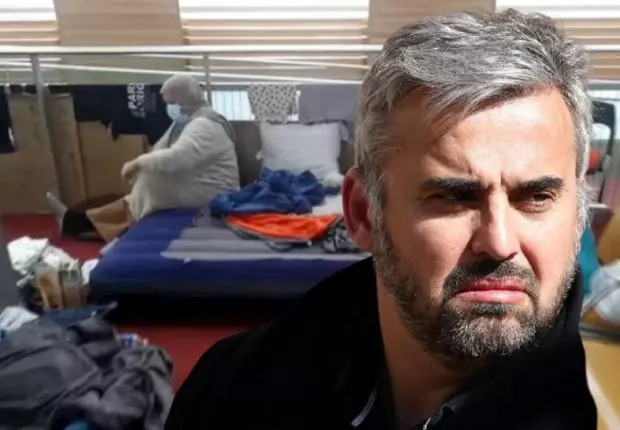 27 Algériens Bloqués : le gouvernement français appelé à intervenir