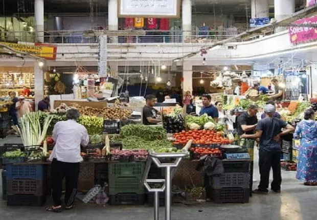 Flambée des prix alimentaires, à quelques semaines du Ramadan