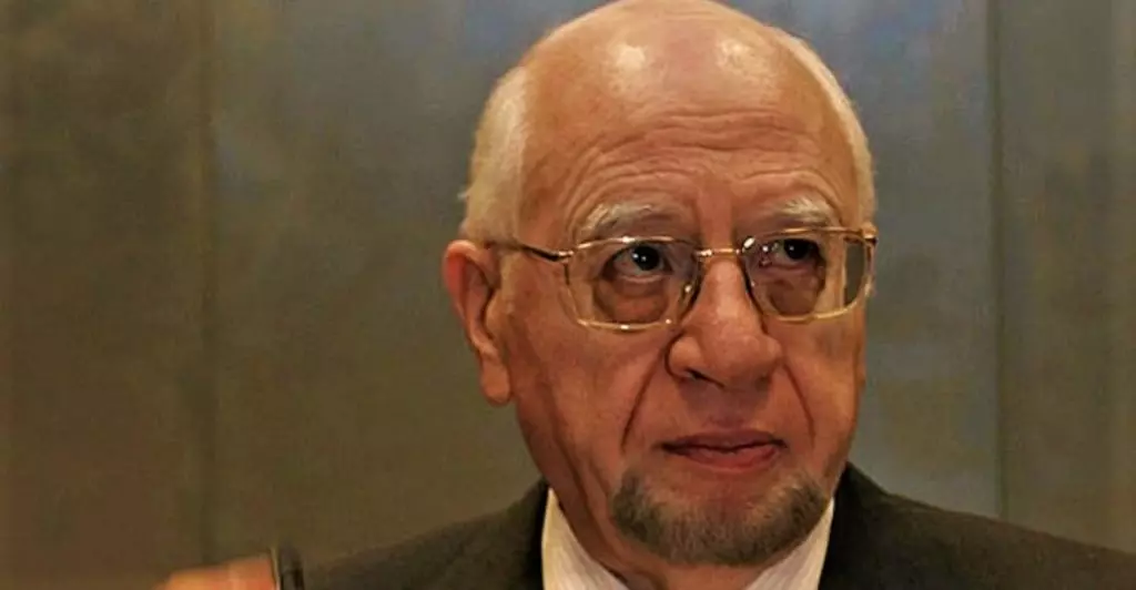 Nouvelles révélations sur les privilèges de Mohamed Bedjaoui en France