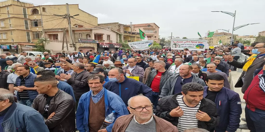 111ème Vendredi : Le Hirak se poursuit à Bejaia