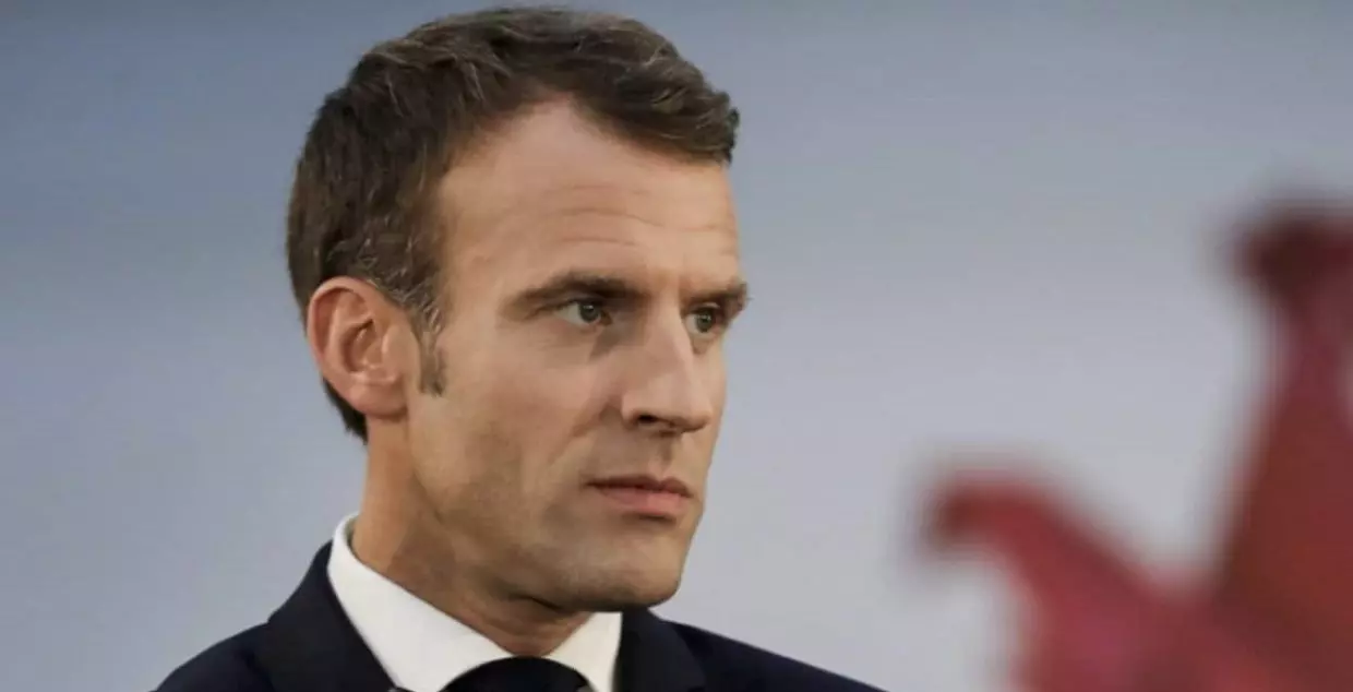 France : Tensions entre Macron et des généraux