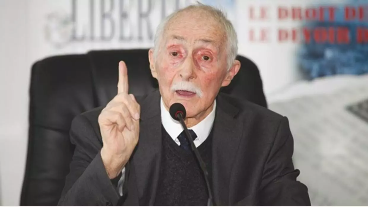 Disparition : décès de l’avocat et militant Ali Yahia Abdenour