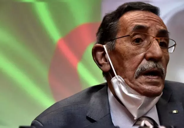 Accès aux archives nationales non communicables : Chikhi s’explique