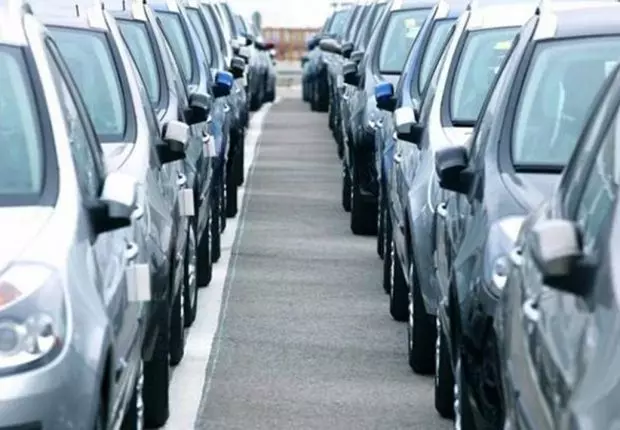 Automobile : l&rsquo;algérien n’aura droit qu’à un seul véhicule en 3 ans