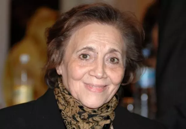 Covid-19 : la Moudjahida Djamila Bouhired hospitalisée