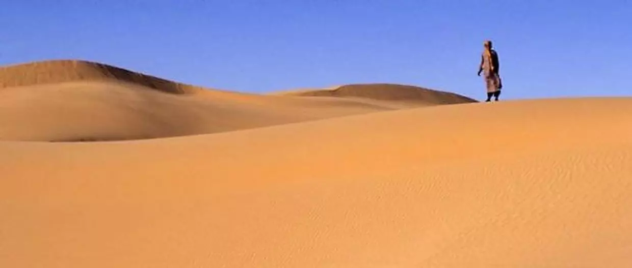 Mort mystérieuse au Sahara : un jeune homme retrouvé mort à Illizi