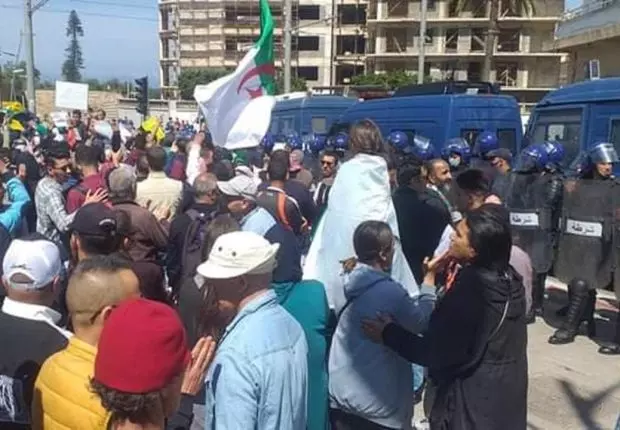 114e vendredi du Hirak : la manifestation empêchée à Oran