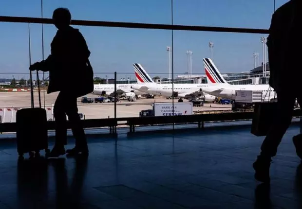 France : quel sort pour les six Algériens encore bloqués à Roissy ?