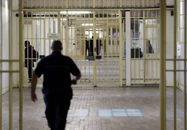 France : Un détenu algérien agresse sexuellement une gardienne